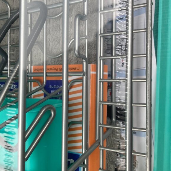 Dish Drying Rack - Auto Draining Dish Rack for Kitchen Counter, NEW - Picture 2 of 6